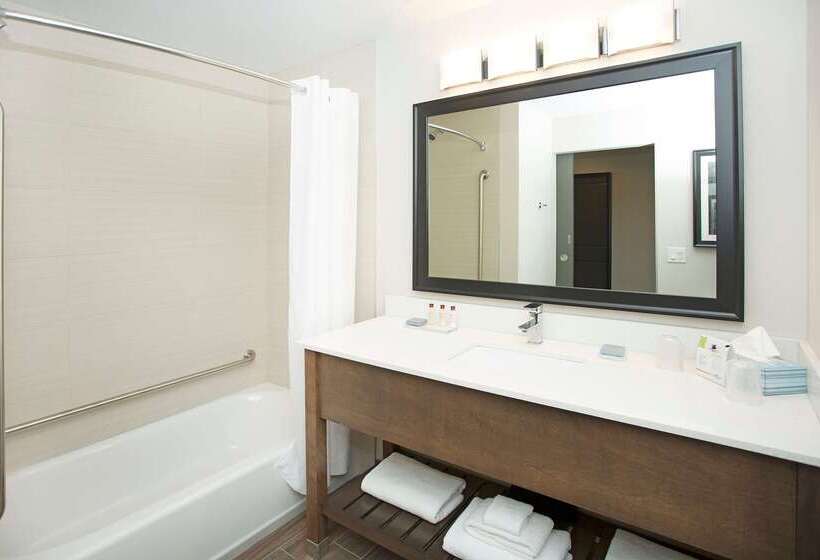 Fotos del hotel Wingate By Wyndham Calgary Airport:  11
