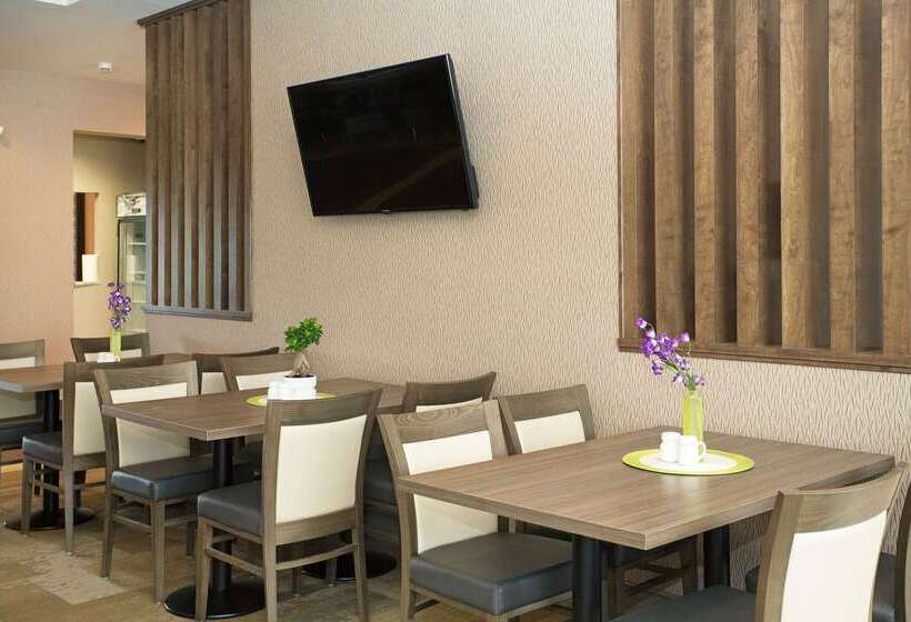 Fotos del hotel Wingate By Wyndham Calgary Airport:  4