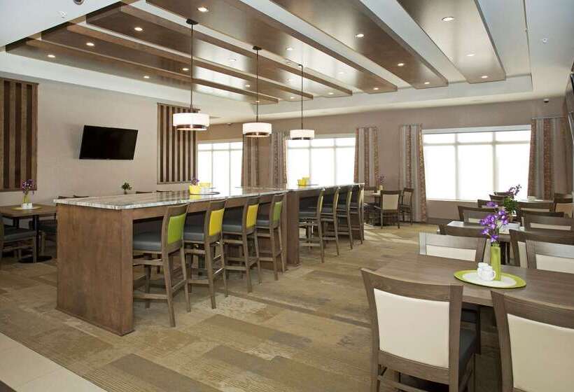 Fotos del hotel Wingate By Wyndham Calgary Airport:  9