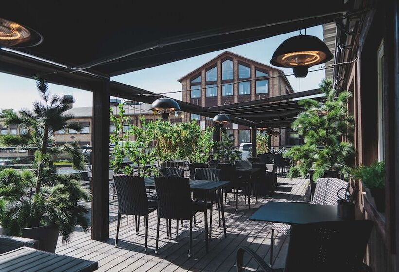 Best Western  Arctic Eden