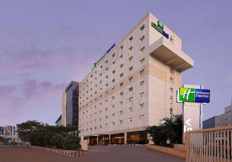 Fotos del hotel Holiday Inn Express Hyderabad Hitec City, An Ihg:  16
