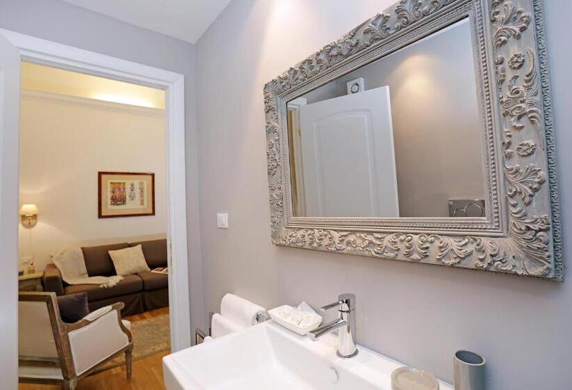 Fotos del hotel Madonna De' Monti Suites - Daplace Collection:  7