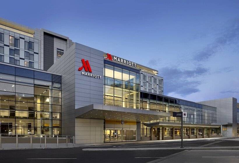 Calgary Airport Marriott Interminal