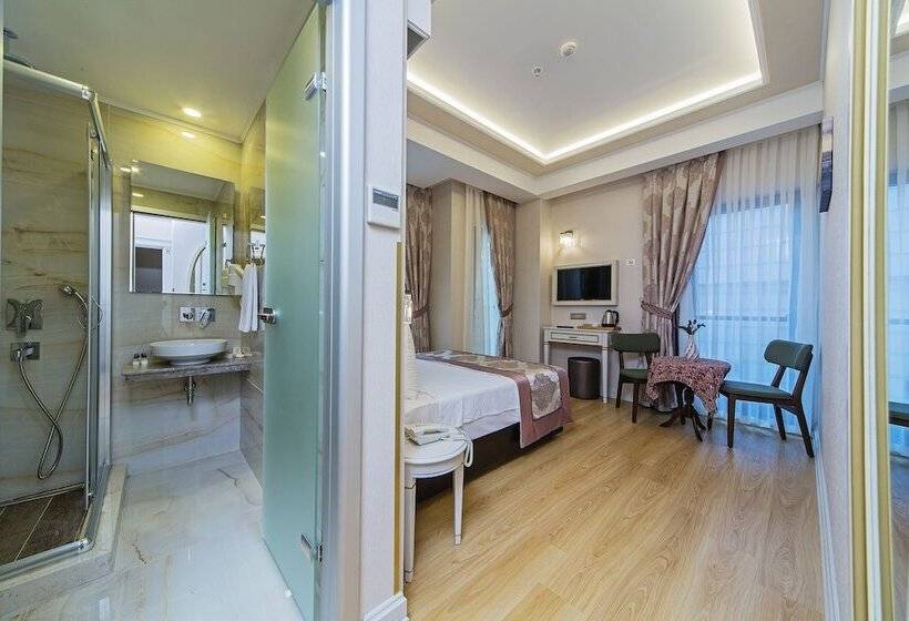 Fotos del hotel Grand Naki:  19