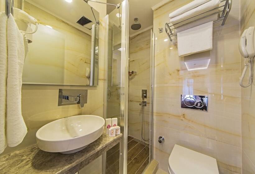 Fotos del hotel Grand Naki:  9