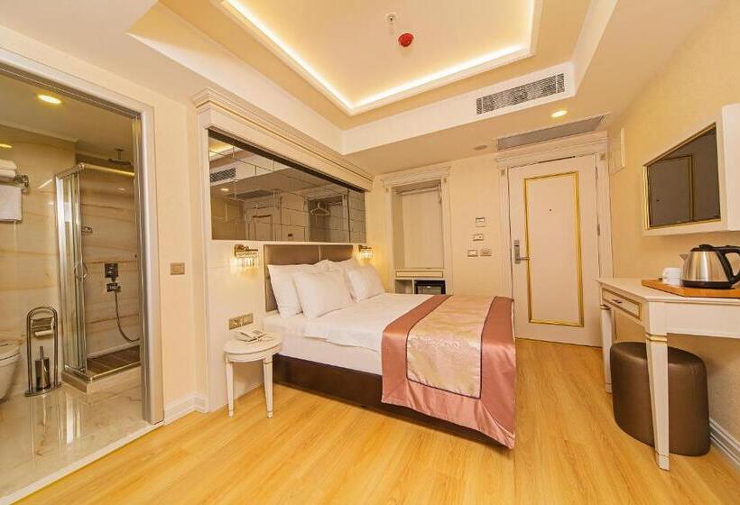 Fotos del hotel Grand Naki:  17