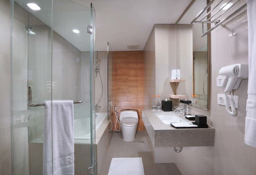 Fotos del hotel Harper Mt Haryono By Aston:  11