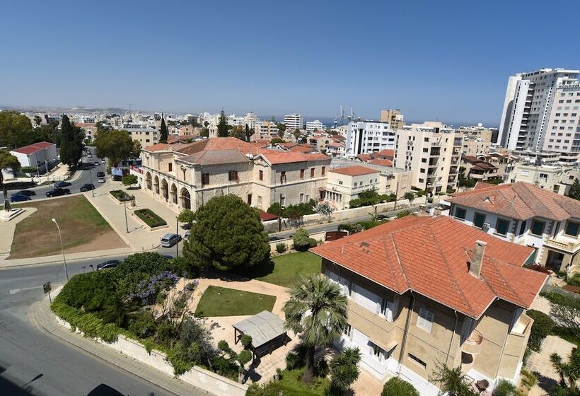 Fotos del hotel Rise:  21