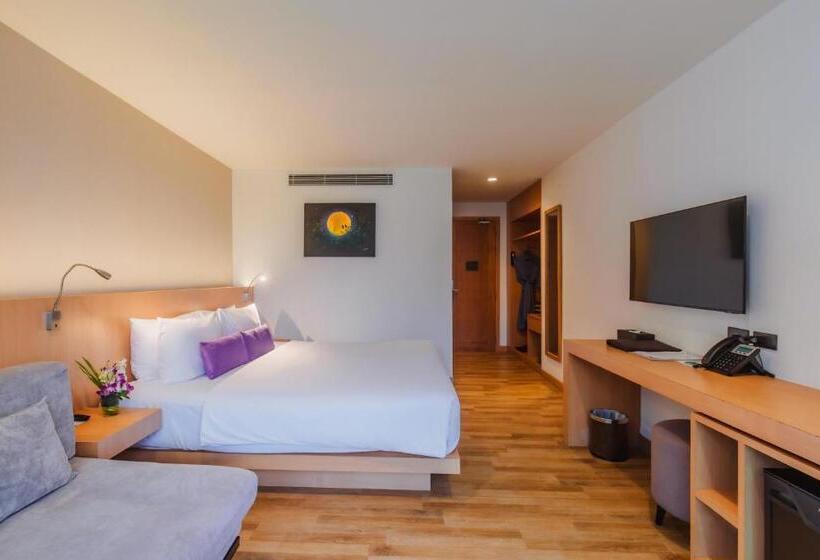 Fotos del hotel The Lunar Patong:  19