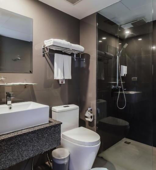 Fotos del hotel The Lunar Patong:  6