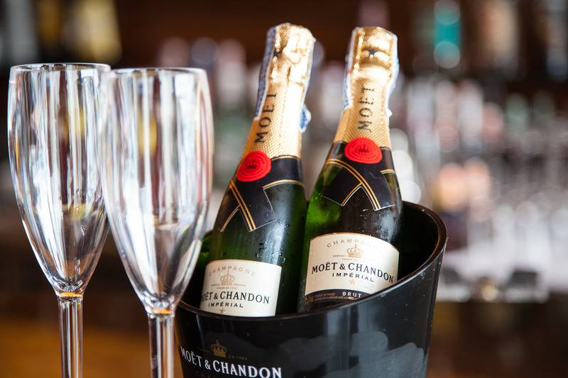 Fotos del hotel The Privilege  Ezra Beach Club:  5