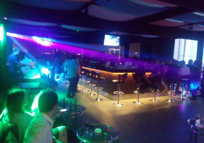 Fotos del hotel Pasar Baru Square:  6