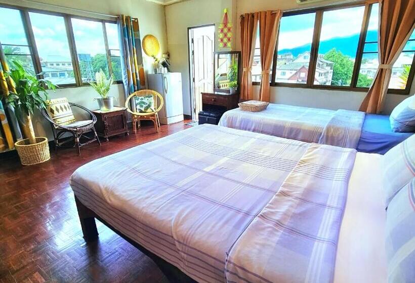 Fotos del hotel Bed And Terrace Guesthouse Chiang Mai:  18