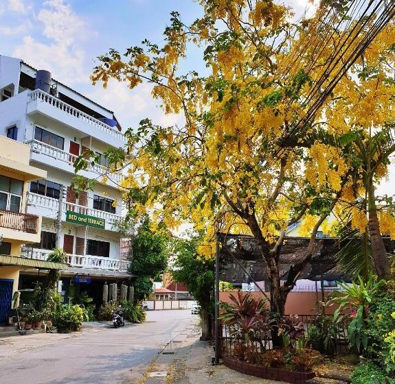 Fotos del hotel Bed And Terrace Guesthouse Chiang Mai:  9