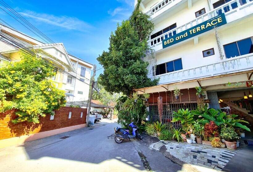 Bed And Terrace Guesthouse Chiang Mai
