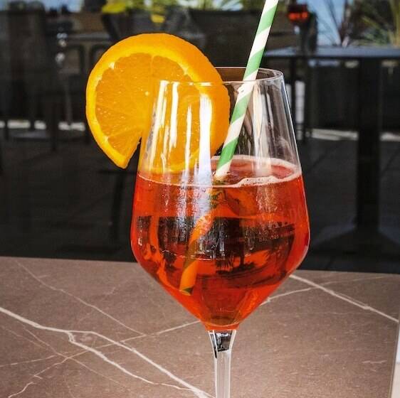 Fotos del hotel Riviera:  11