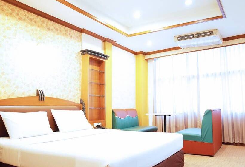 Fotos del hotel The Bavana Surawong Bangkok:  13