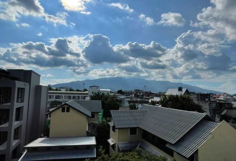 Fotos del hotel Chiang Mai Thai House,thapae:  5