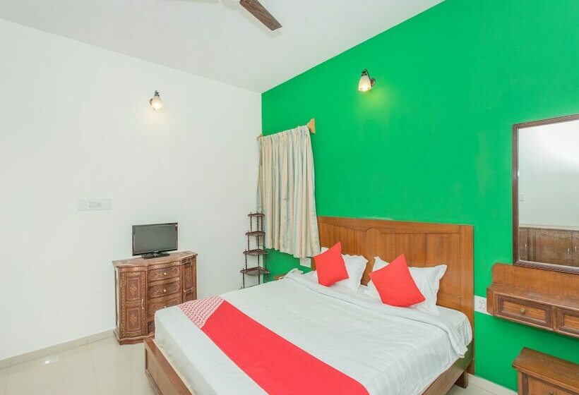 OYO 761 Hermitage Apartments