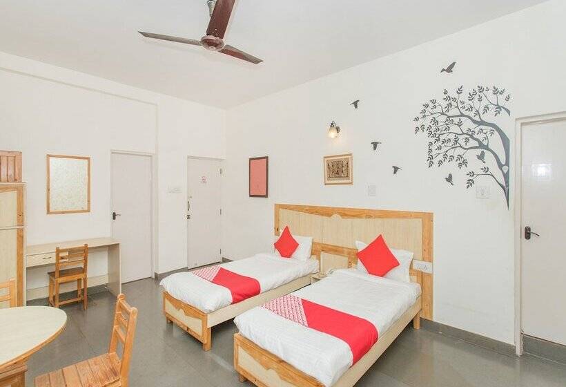 Fotos del hotel OYO 761 Hermitage Apartments:  23