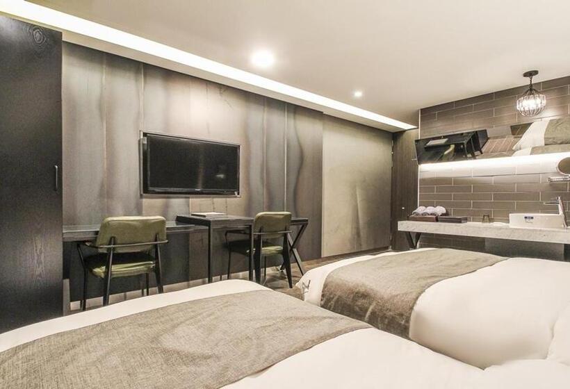 Fotos del hotel 2.4:  21