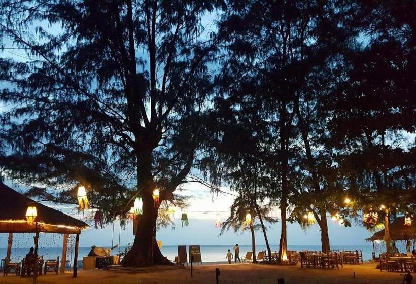 Fotos del hotel Eco Lanta Hideaway Beach Resort:  15