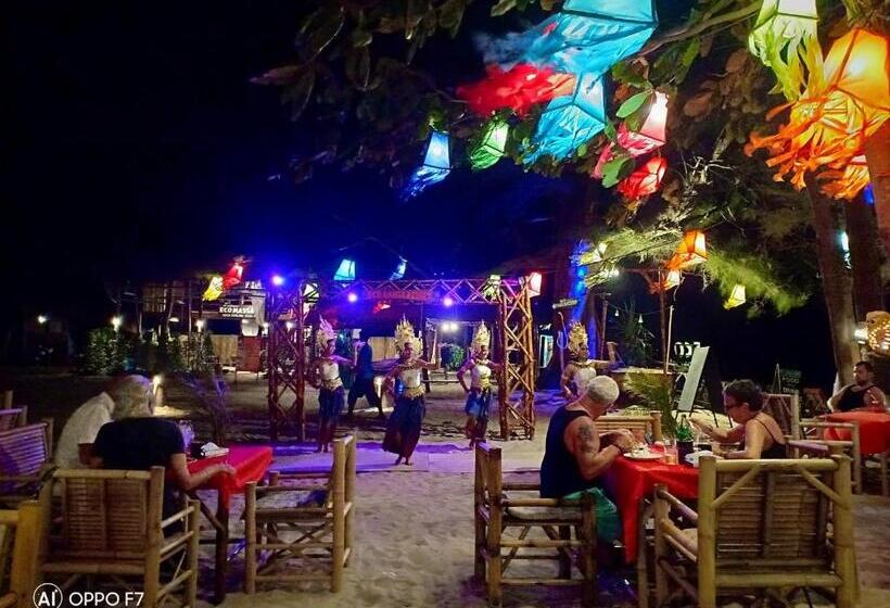 Fotos del hotel Eco Lanta Hideaway Beach Resort:  12