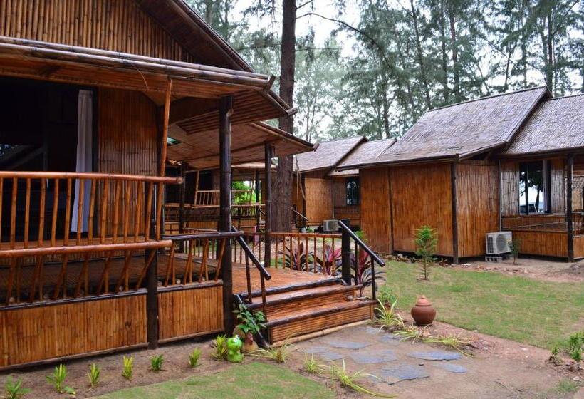 Fotos del hotel Eco Lanta Hideaway Beach Resort:  22