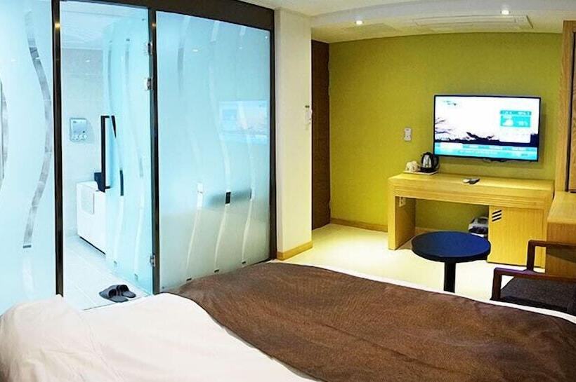 Fotos del hotel K Tourist:  10