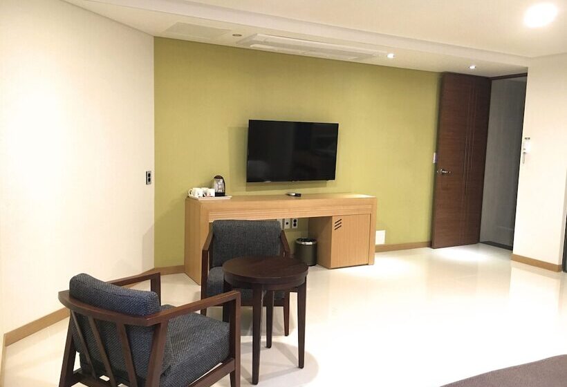 Fotos del hotel K Tourist:  15