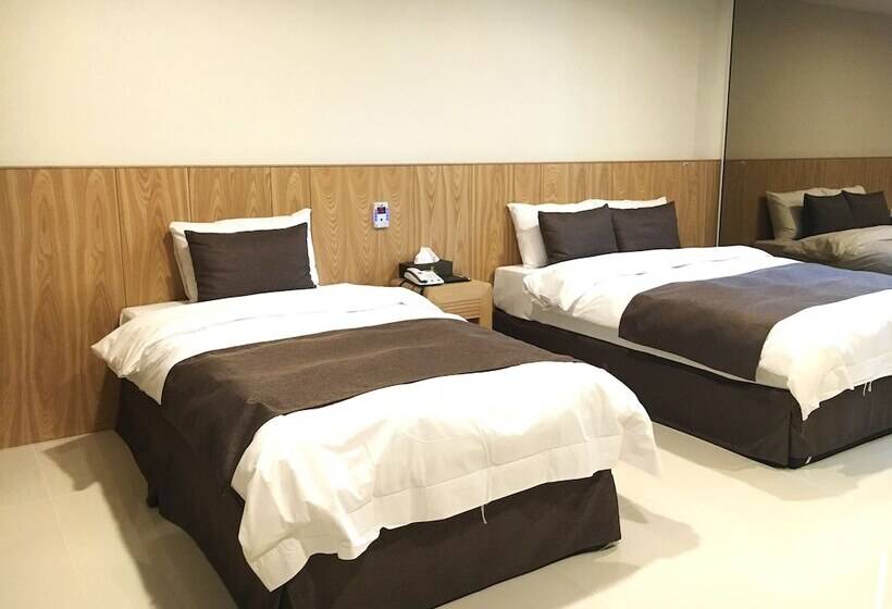 Fotos del hotel K Tourist:  14