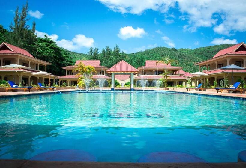 Oasis  Restaurant & Spa