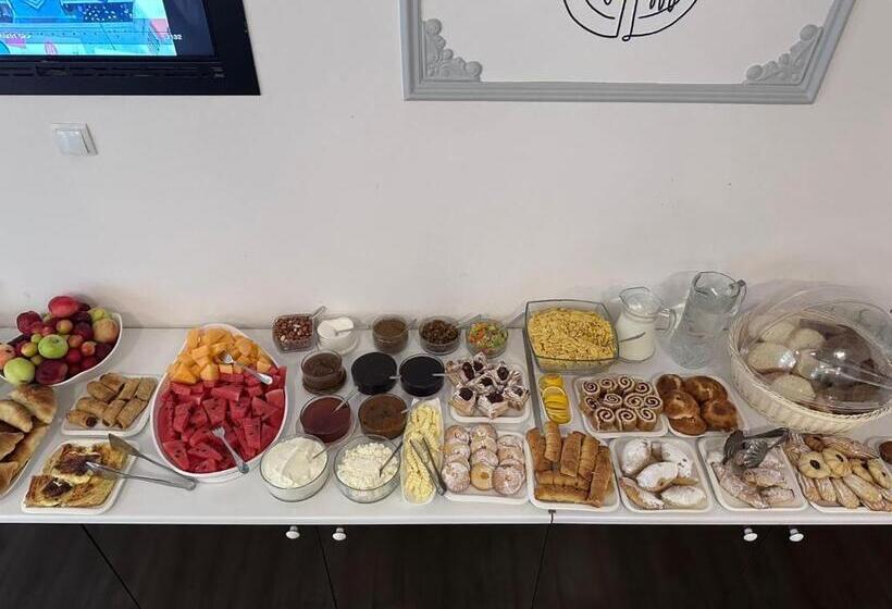 Fotos del hotel The One Terrace:  2