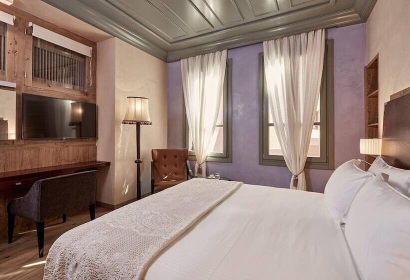 Domus Renier Boutique   Historic S Worldwide