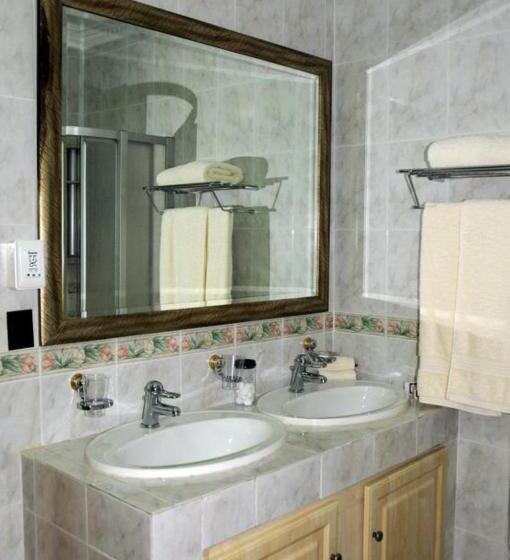 Fotos del hotel Hoyohoyo Chartwell Lodge:  7