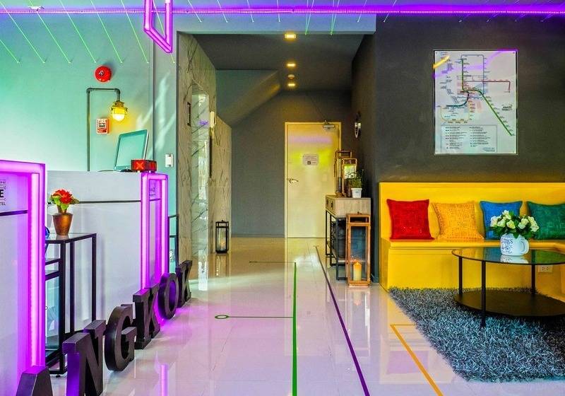 Kokotel Bangkok Sukhumvit 50