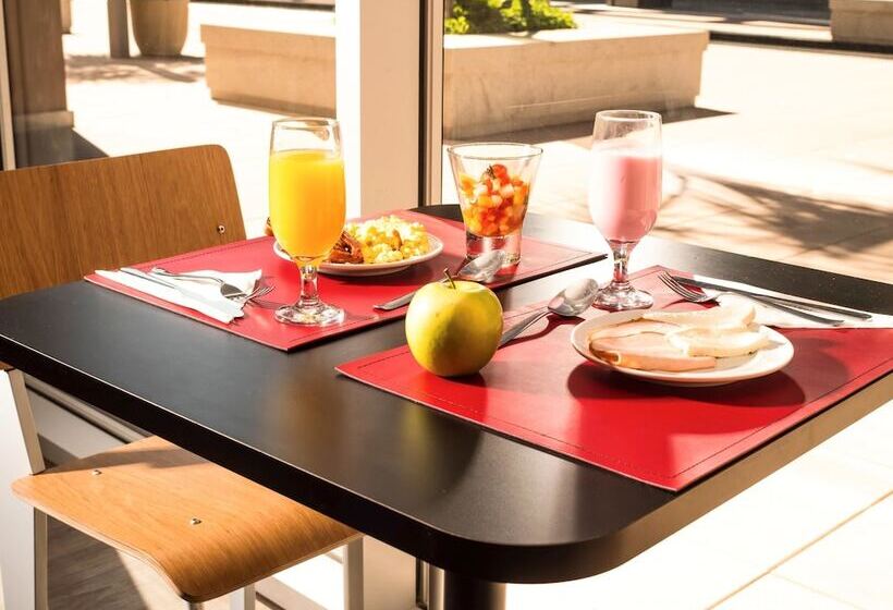 Fotos del hotel Ibis Rio Porto Atlantico:  10