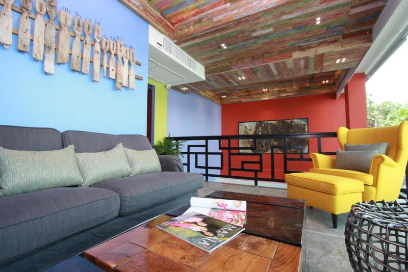 Aspira D Andora Sukhumvit 16  Asoke