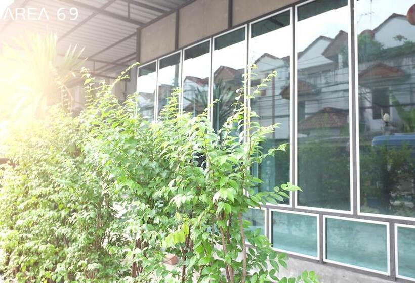 Fotos del hotel Area 69:  9