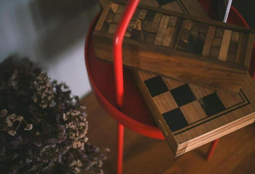 Fotos del hotel Journey Hostel Surat:  18