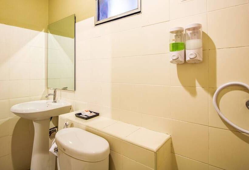 Fotos del hotel B2 Santitham Wat Jed Yod:  9