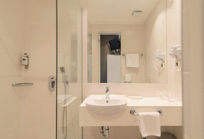 Fotos del hotel Belgrade Inn Garni:  22