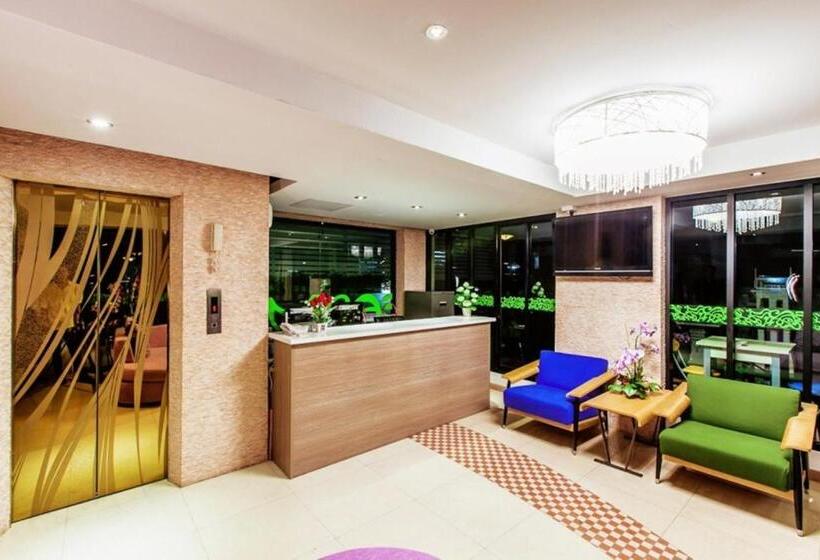 Fotos del hotel D Day Suite:  12