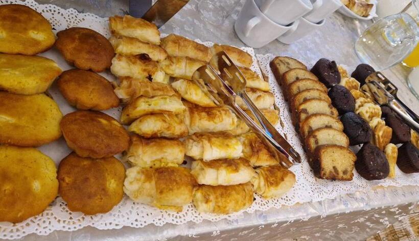 Fotos del hotel Passport Garni:  23