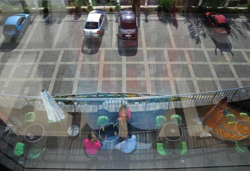 Fotos del hotel Tami Residence:  9