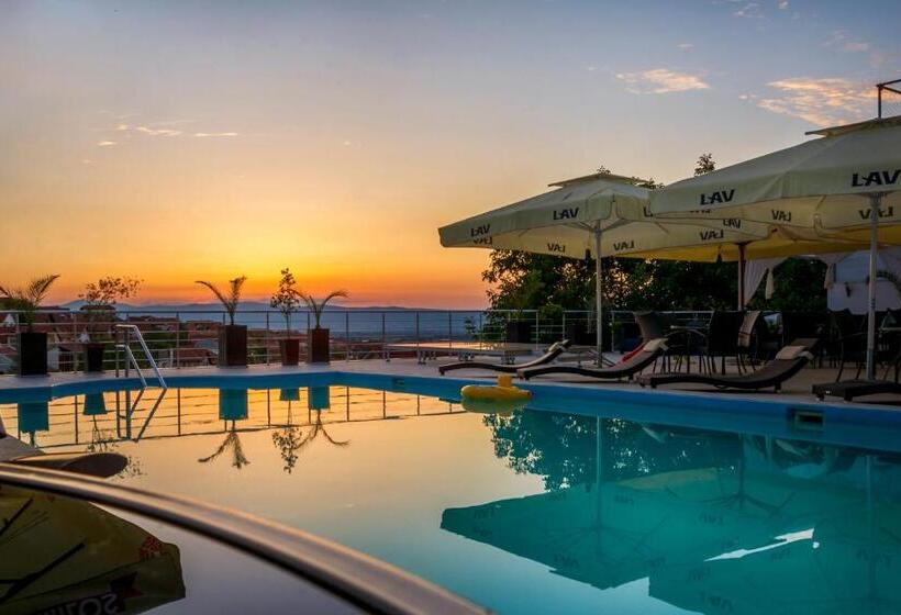 Fotos del hotel Tami Residence:  1