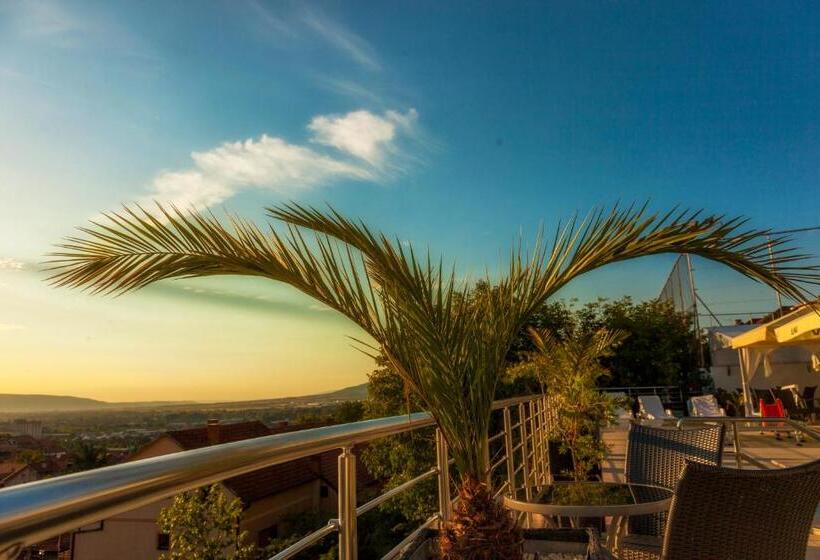 Fotos del hotel Tami Residence:  12