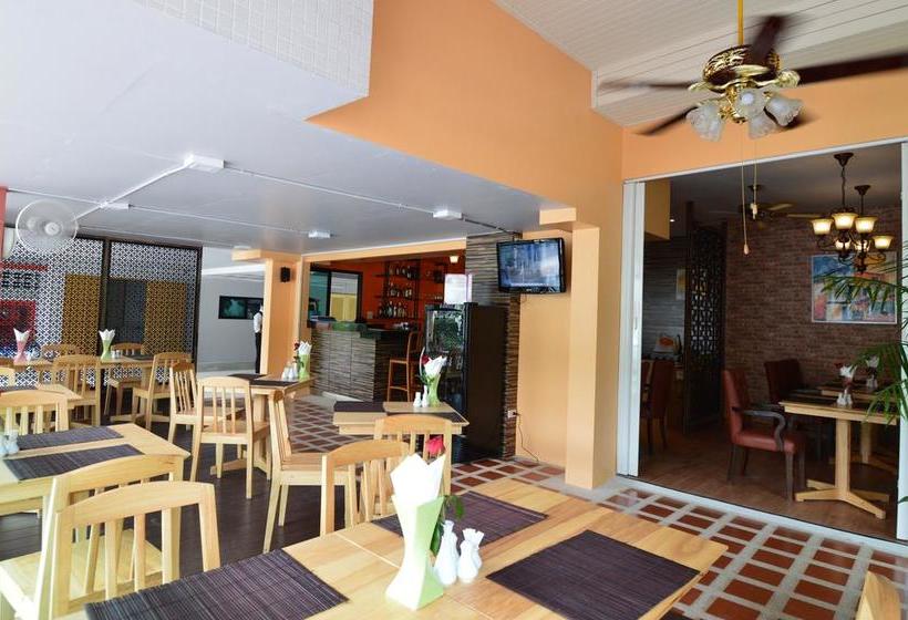 Fotos del hotel The Jasmine Nai Harn Beach Resort And Spa:  11