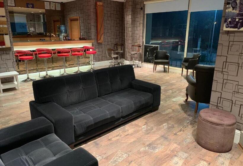 Fotos del hotel City  Plovdiv:  2