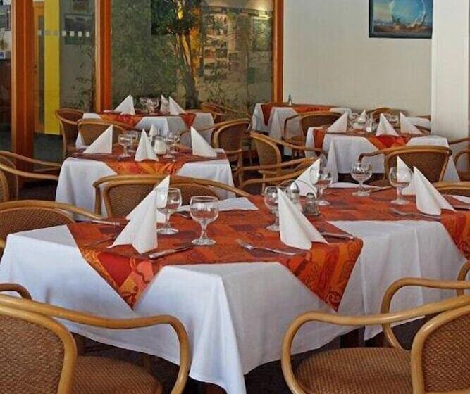 Fotos del hotel Krakonoš:  5